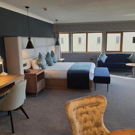 אניסקרון Diamond Coast Hotel מראה חיצוני תמונה