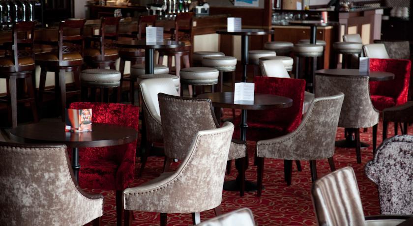 אניסקרון Diamond Coast Hotel מראה חיצוני תמונה