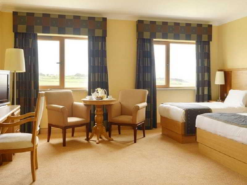 אניסקרון Diamond Coast Hotel מראה חיצוני תמונה