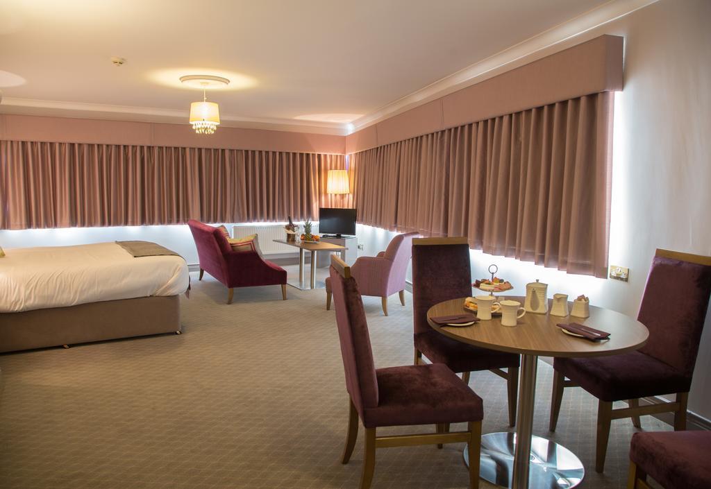 אניסקרון Diamond Coast Hotel מראה חיצוני תמונה