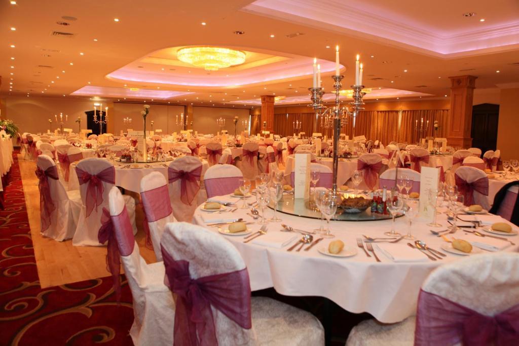 אניסקרון Diamond Coast Hotel מראה חיצוני תמונה